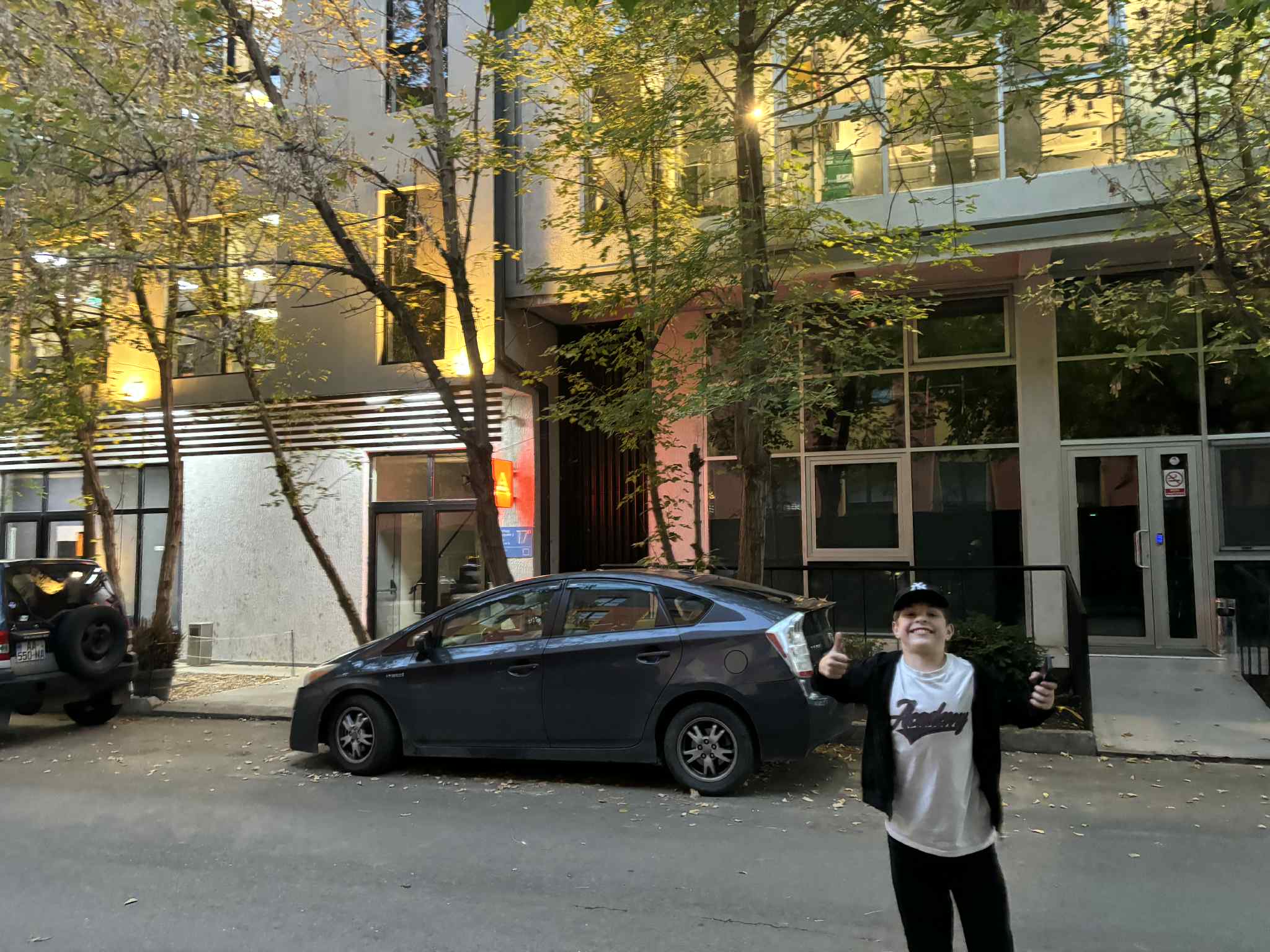 Neighborhood photo 3